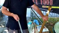 «Ο άλλος άνθρωπος»: Μαγειρεύουν με την τεράστια μαρμίτα τους για τους πυρόπληκτους