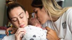 Η Ολυμπιονίκης Μπριάνα Στιούαρτ και η σύζυγός της Μάρτα Ζαργκάι έγιναν μητέρες