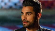 Παναγιώτης Βασιλάκος: Τυλίχτηκε στις φλόγες το εξοχικό της αδερφής του στα Βίλια 