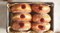 Πώς να φτιάξετε ντόνατς βήμα-βήμα