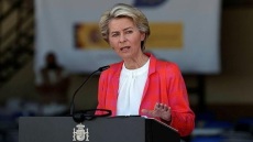 Ούρσουλα φον ντερ Λάιεν για Πολωνία: «Δεν θα επιτρέψουμε να τεθούν σε κίνδυνο οι κοινές αξίες της ΕΕ»