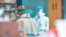 Κορωνοϊός - ΕΣΥ: Τι θα γίνει με όσους υγειονομικούς δεν έχουν εμβολιαστεί μέχρι τις 31 Μαρτίου