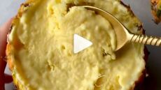 Φτάχνουμε παγωτό ανανά με 2 μόνο υλικά!