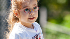 Όραση: Τρεις περιπτώσεις που τα παιδιά χρειάζονται οπωσδήποτε γυαλιά