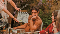 Παπακαλιάτης στο protothema.gr: «Θα μας αφανίσει το να ζούμε μόνο για την πάρτη μας»