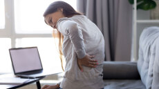 Πόνος στη μέση: Το «κοκτέιλ» που ανακουφίζει και προστατεύει