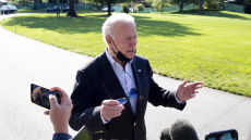 ΗΠΑ: Στη Νέα Υόρκη ο Μπάιντεν, μετά τις καταστροφές που προκάλεσε η καταιγίδα Άιντα