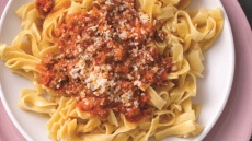 Χυλοπίτες με κιμά και κεφαλοτύρι