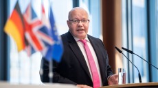 Γερμανία: Στο νοσοκομείο διακομίσθηκε επειγόντως ο υπ. Οικονομίας Πέτερ Αλτμάιερ