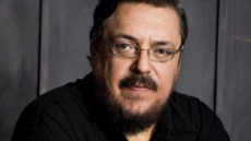 Λαυρέντης Μαχαιρίτσας: Πάνε δυο χρόνια μπαμπάκα μου που έχω να ακούσω τη βελούδινη φωνή σου…