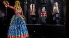 Ο Νίκος Φλώρος δημιουργεί «Ήρωες από μέταλλο»