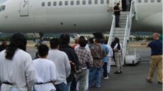 ΗΠΑ: Υποχρεωτικός ο εμβολιασμός για τους μετανάστες που ζητούν μόνιμη άδεια διαμονής