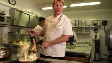 Όταν ο Γκόρντον Ράμσεϊ είχε μαγειρέψει για την Νταϊάνα. Όσα αποκάλυψε στη Σαντορίνη