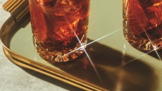 Negroni: 5 στέκια για να το απολαύσουμε, 1 συνταγή και πολλές ιστορίες