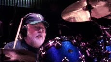 Ρον Τατ: Έφυγε από τη ζωή ο θρυλικός ντράμερ του Έλβις Πρίσλεϊ