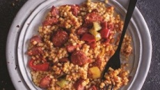 Σπετζοφάι με κους κους Θράκης