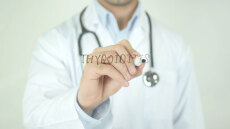 Θυρεοειδεκτομή: Πότε εγκυμονεί κινδύνους στη νόσο Graves – Η σωτήρια προϋπόθεση