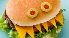 Halloween: Οι πιο «τρομακτικές» λιχουδιές για παιδιά