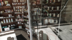 Θεσσαλονίκη: Χειροπέδες σε φαρμακοποιό για κατοχή παράτυπων συνταγογραφημένων σκευασμάτων