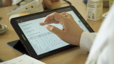 Δωρεάν υπηρεσίες υγείας για τους κατοίκους απομακρυσμένων περιοχών με την αρωγή του Ιδρύματος Vodafone