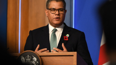 Βρετανία-COP26: Η Κίνα και η Ινδία θα χρειαστεί να εξηγήσουν την κίνησή τους για τον άνθρακα, είπε ο πρόεδρος της συνόδου του ΟΗΕ για το κλίμα