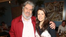 Ο Βασίλης Χαλακατεβάκης αγκαλιά με την 3,5 μηνών κορούλα του