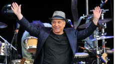 Με το άλμπουμ «Stranger than Stranger» κατάλαβα ότι τελείωσα, είπε ο Πολ Σάιμον για την αποχώρησή του από τη μουσική σκηνή