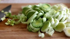 Πράσο: πιο χρήσιμο, πιο νόστιμο από το κρεμμύδι!