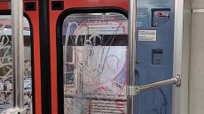 ΣΤΑΣΥ: Καταγγέλλει βανδαλισμούς σε έξι συρμούς του ΗΣΑΠ μετά το ΑΕΚ-Ολυμπιακός