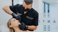 Botox και Υαλουρονικό οξύ: Γιατί είναι κορυφαίες οι δύο θεραπείες αντιγήρανσης