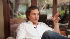 Μάθιου ΜακΚόναχι: Δεν θα είναι υποψήφιος κυβερνήτης του Τέξας, εξηγεί το γιατί σε βίντεο