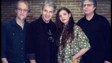 «Ο Βασιλιάς της λύπης»: Νταλάρας, Πασχαλίδης και Κυρμιζή ερμηνεύουν τα νέα τραγούδια του Νίκου Γρηγοριάδη