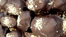 Λαχταριστά μελομακάρονα με σοκολάτα