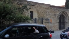 Το μικρό Fiat του Πάπα που έκλεψε την παράσταση στην Κύπρο - Βίντεο και φωτογραφίες 