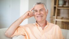 Νόσος Αλτσχάιμερ: Ο παράγοντας που εξουδετερώνει τη φλεγμονή και προστατεύει από την άνοια