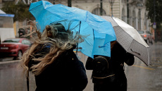 Meteo: Υποχωρεί η κακοκαιρία - Σημαντικά ύψη βροχής στην Κρήτη