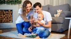 Χαρείτε τις γιορτές στην ασφάλεια του σπιτιού σας