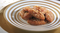 Η απόλυτη συνταγή για παραδοσιακά μελομακάρονα 