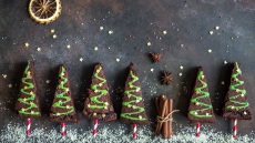 Χριστουγεννιάτικα brownies σε σχήμα δέντρου