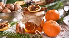 7 ιδέες για νόστιμα δώρα που θα φτιάξετε μόνοι σας