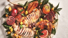 Ψητή γαλοπούλα με γλάσο και καρυκεύματα