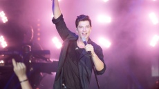 ΚΚΕ και Φίλης καταγγέλλουν τον Δήμο Αθηναίων για συναυλία του Ρουβά χωρίς θεατές και κόστος €215.000