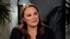 Ρένια Λουιζίδου: «Είχα δύο αποβολές, ό,τι κι αν σου λένε οι γιατροί, είναι ένα περίεργο πένθος»