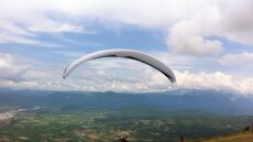 Βρέθηκε τραυματισμένος αλεξιπτωτιστής στον δήμο Φυλής Αττικής