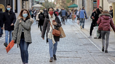 Μετάλλαξη Omicron: Πιθανή η επαναλοίμωξη, όπως με το απλό κρυολόγημα