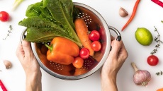 6 διατροφικοί στόχοι για το 2022