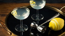 Πώς να φτιάξετε το Vesper Martini του James Bond