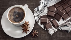 Αν σας αρέσουν ο σκέτος καφές και η μαύρη σοκολάτα φταίνε τα γονίδια!