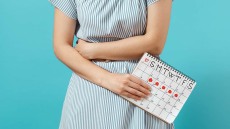 Κορωνοϊός: Η αλλαγή που θα πρέπει να περιμένουν οι γυναίκες μετά τον εμβολιασμό τους