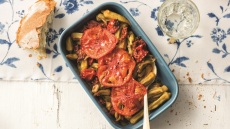 Μαγειρεύουμε πεντανόστιμες μπάμιες και τον χειμώνα